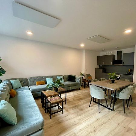 Neu Goldstadt Wunderschoenes 2 Zimmer Apartament Schloessle Zentrum פורצהיים מראה חיצוני תמונה
